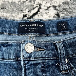 Lucky Brand Medium Blue Ankle Jeans